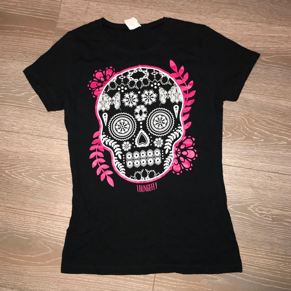 Loungefly size large short sleeve shirt!